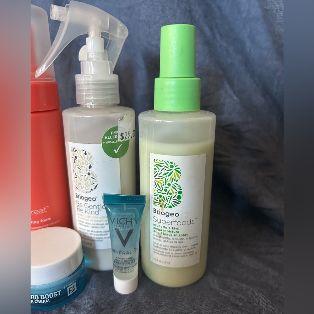 8 item bundle featuring Briogeo dieux mad hippie living proof Vichy Neutrogena - Picture 2 of 4